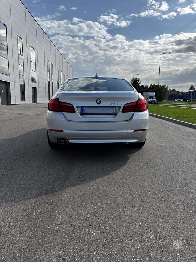 BMW 530, 3.0 l., Седан