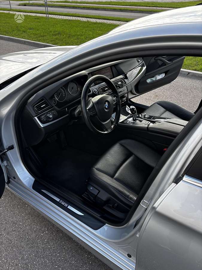 BMW 530, 3.0 l., Седан