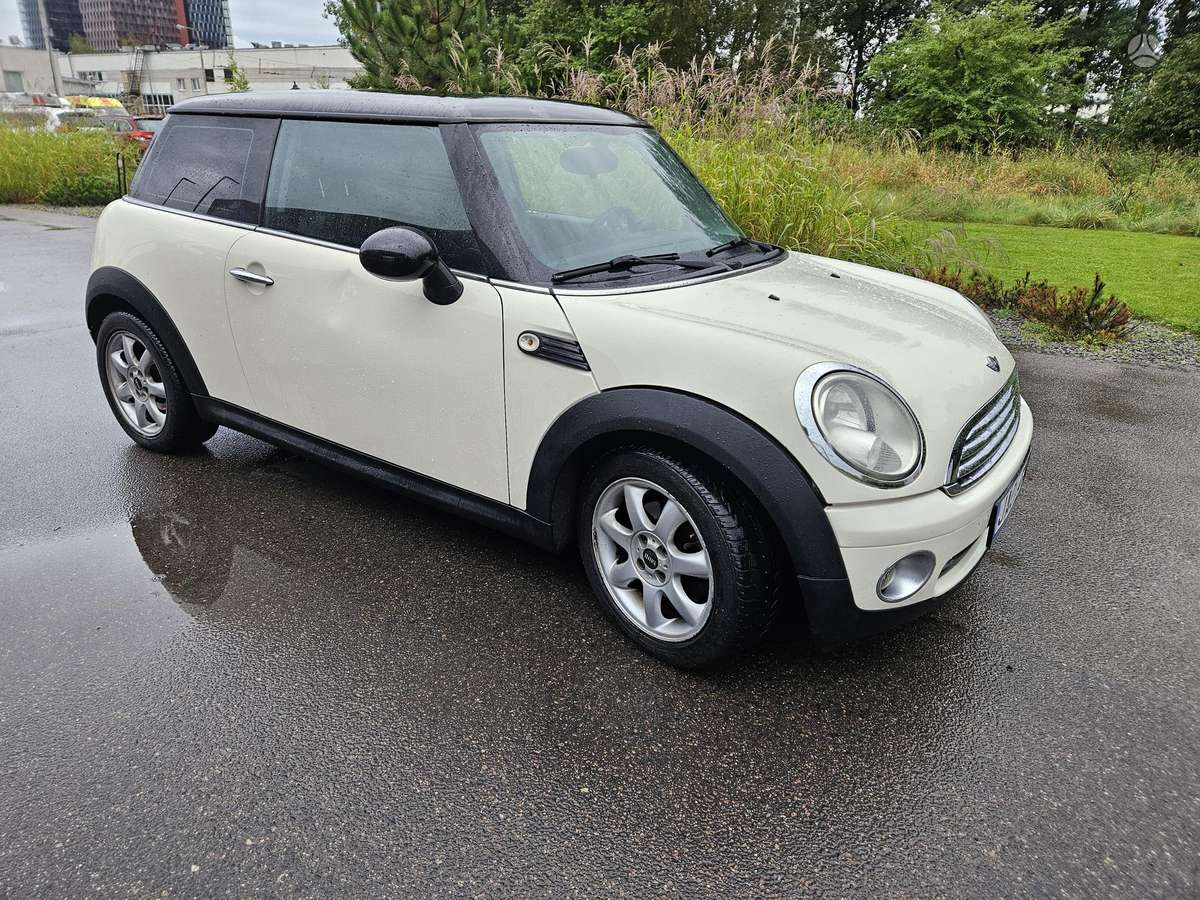 Mini Cooper, 1.4 l., Хэтчбек