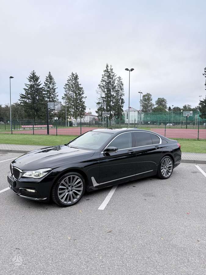 BMW 740 - 2