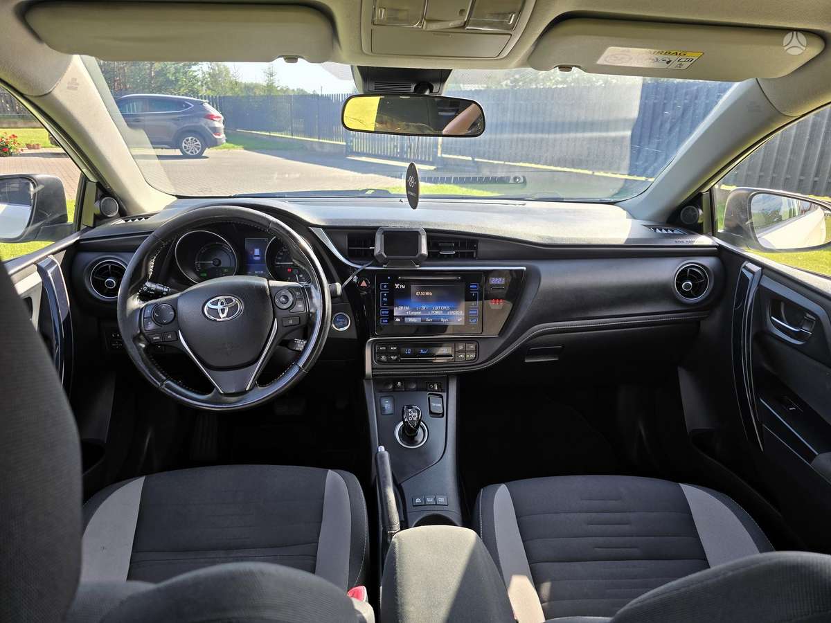 Toyota Auris - 8