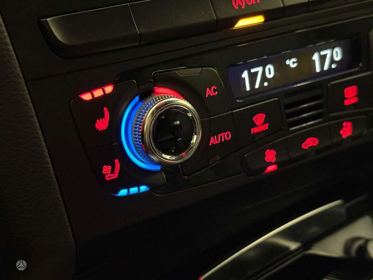 Audi SQ5, 3.0 l., Внедорожник / Кроссовер