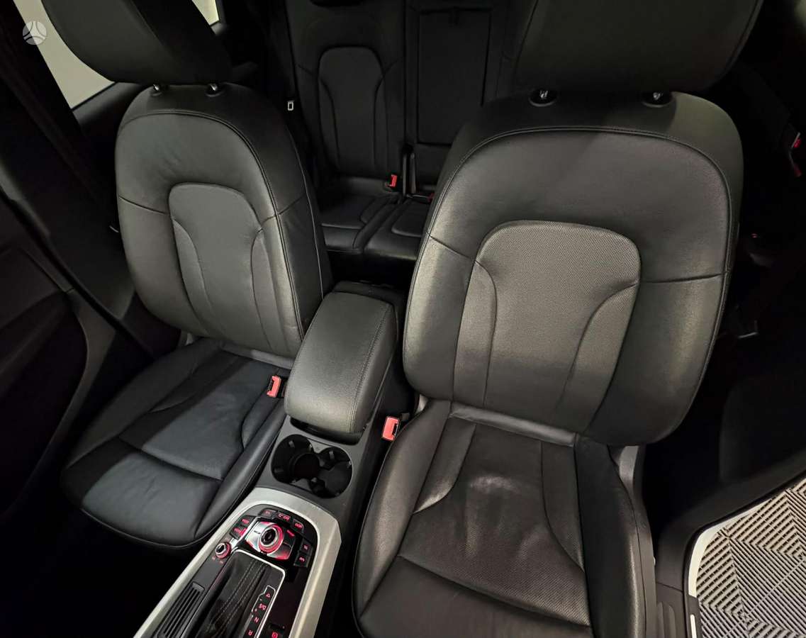 Audi SQ5, 3.0 l., Внедорожник / Кроссовер