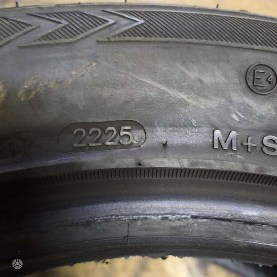 Tracmax Ice plus s210, зимние 235/55 R19
