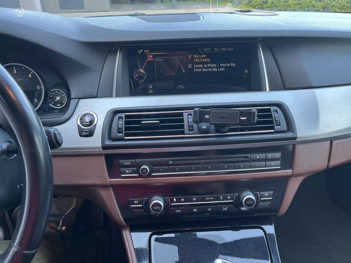 BMW 520, 2.0 l., Универсал