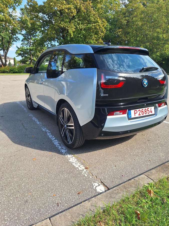 BMW i3, 33 кВт·ч, Хэтчбек