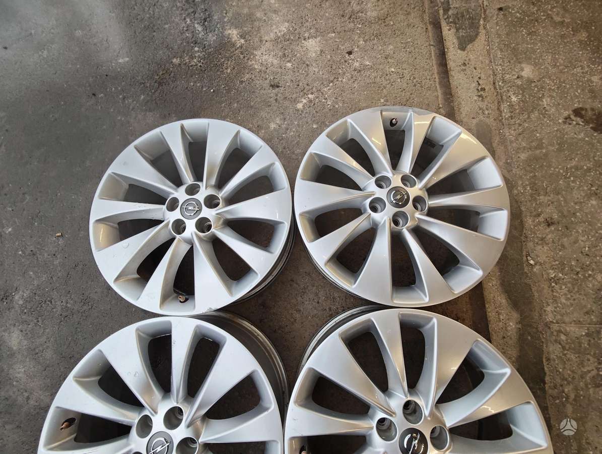 Opel Astra, light alloy, R18