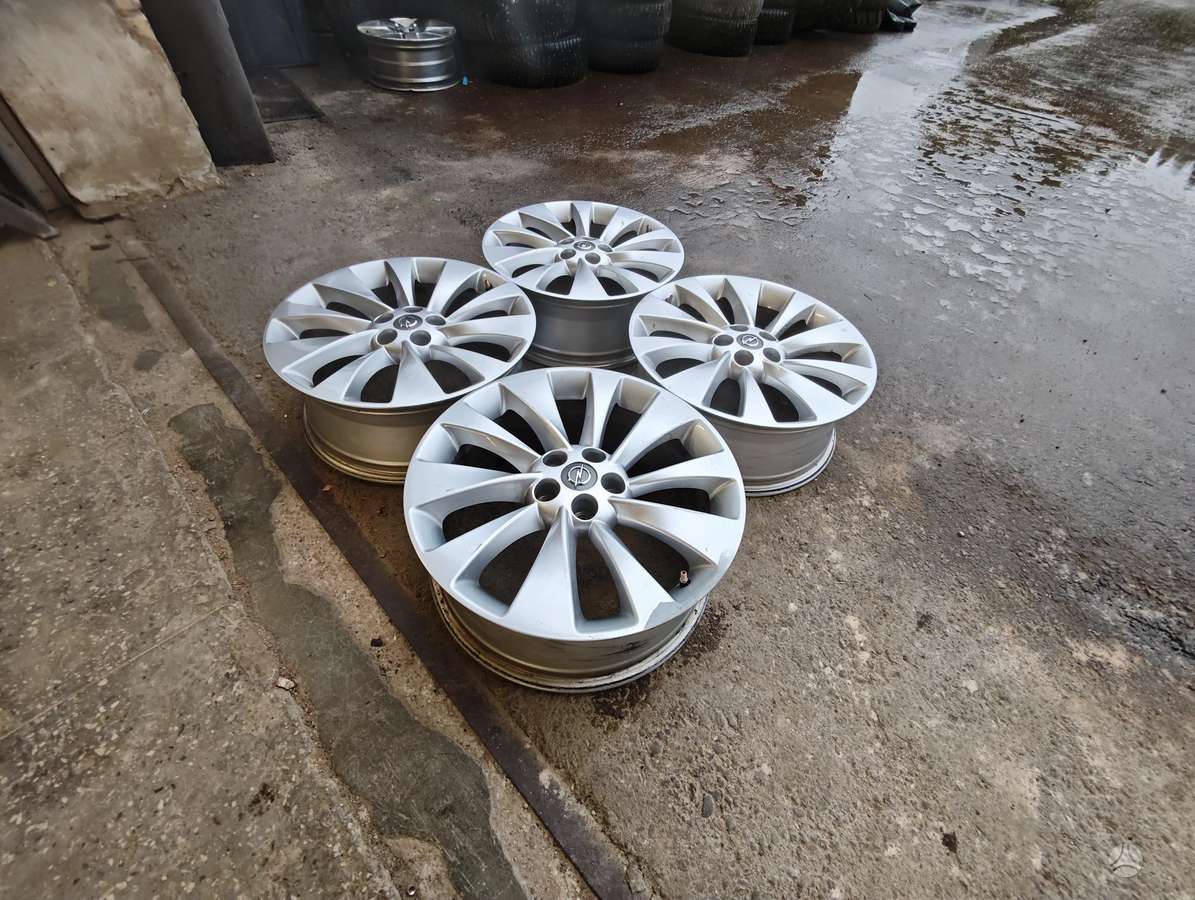 Opel Astra, light alloy, R18