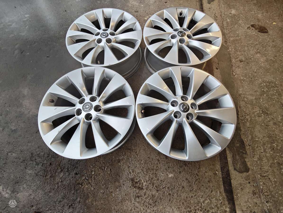 Opel Astra, light alloy, R18