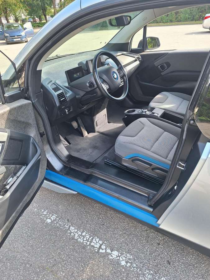 BMW i3, 33 kWh, hečbekas