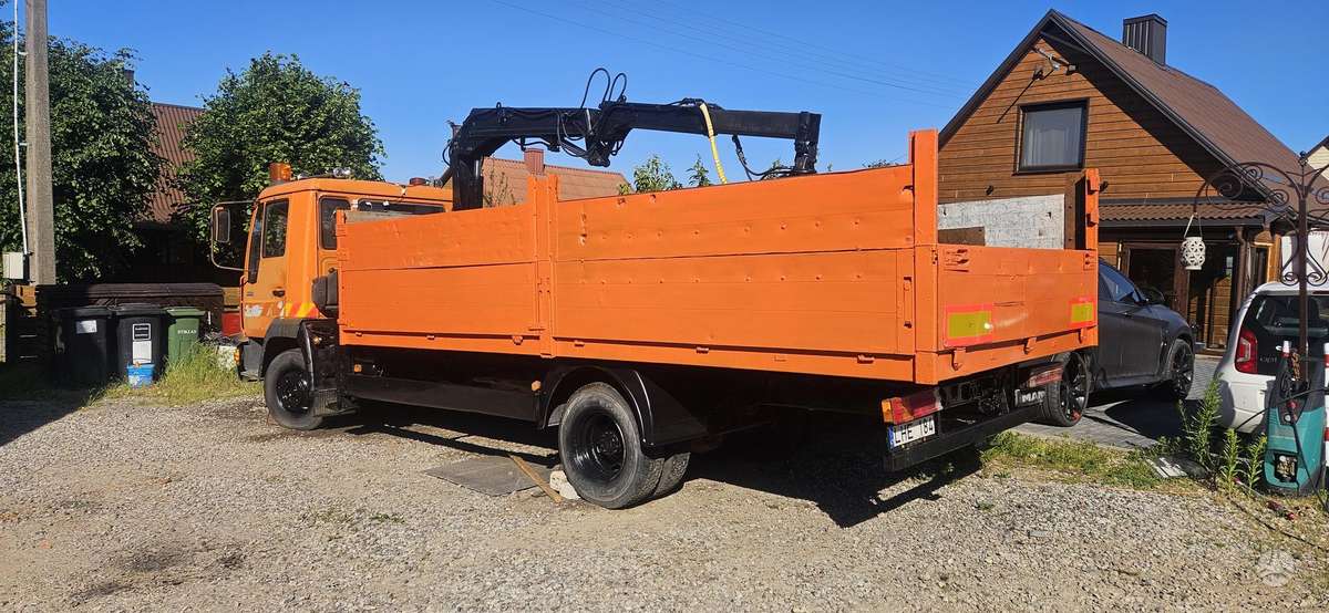 Mercedes-Benz Atego, с краном