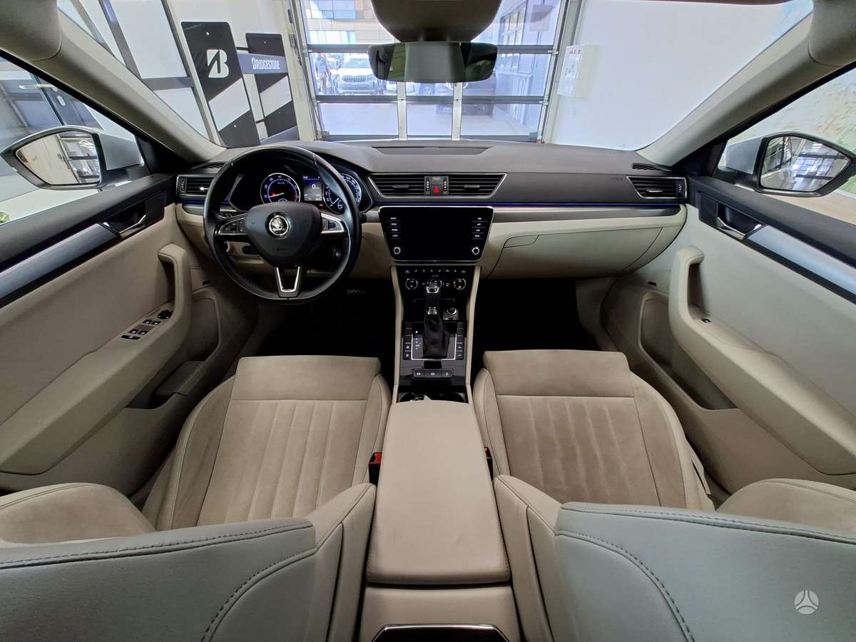 Škoda Superb - 8