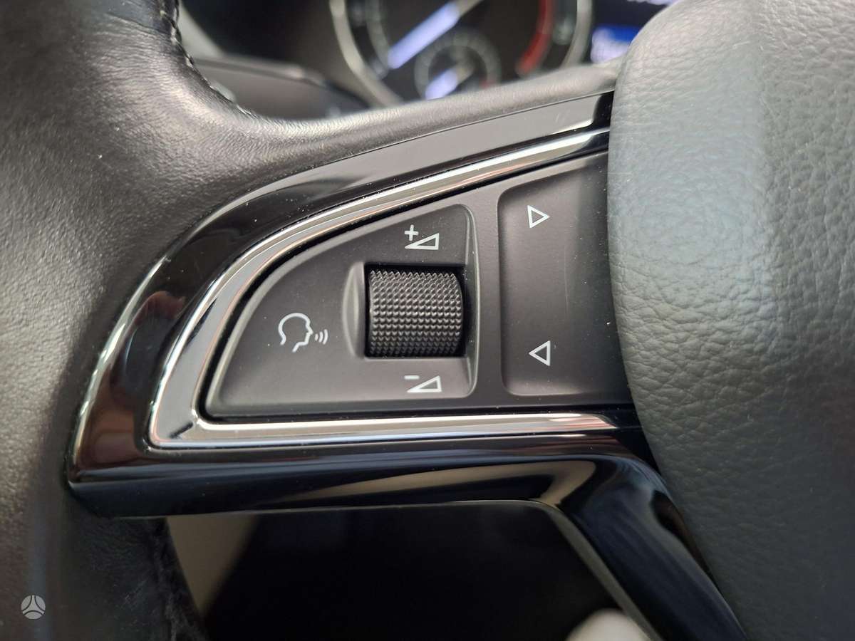 Škoda Superb - 10
