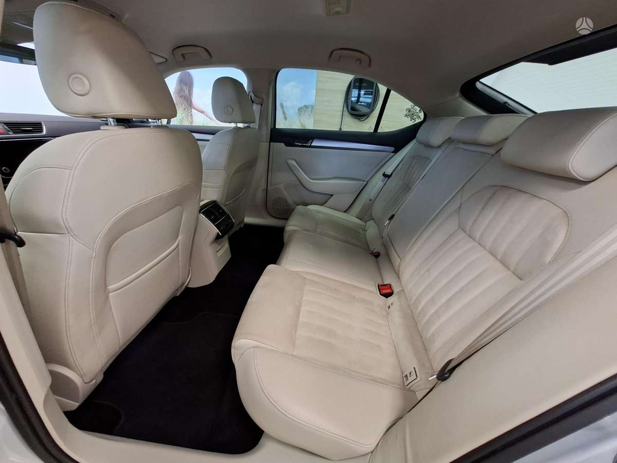Skoda Superb, 1.8 l., hatchback