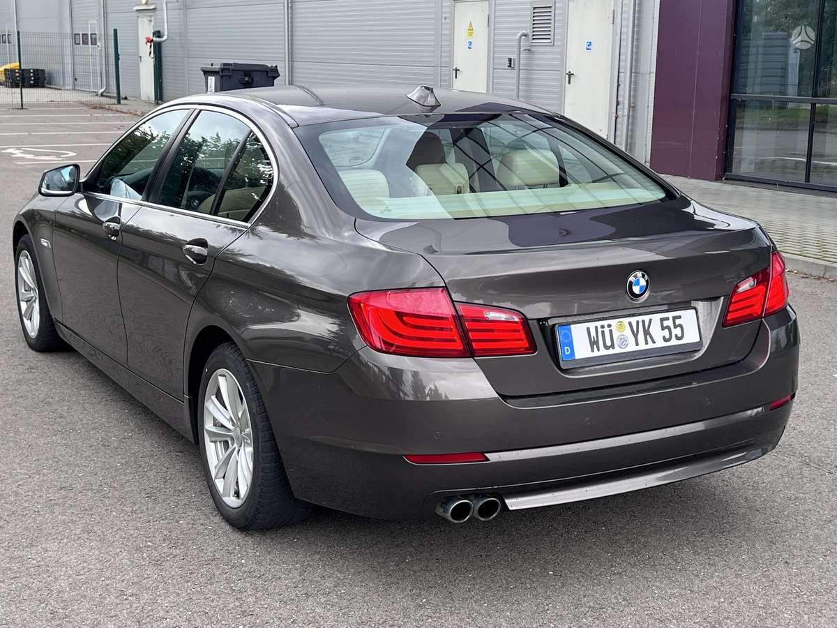 BMW 520, 2.0 l., sedanas