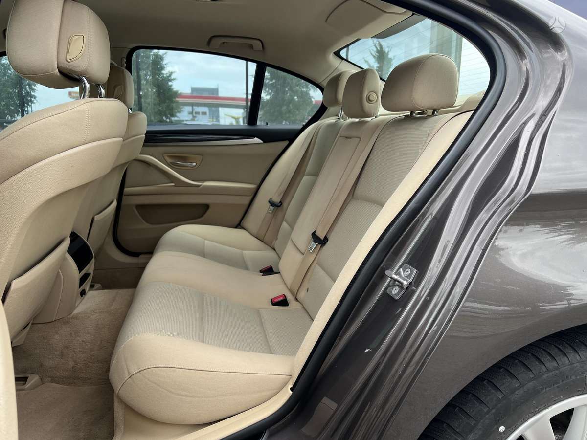BMW 520, 2.0 l., sedanas