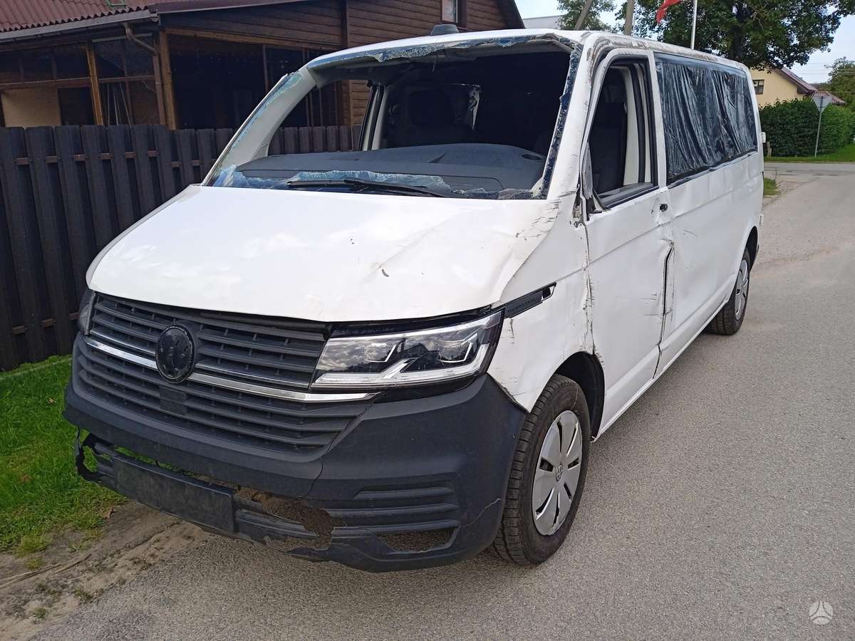 Volkswagen Transporter - 2