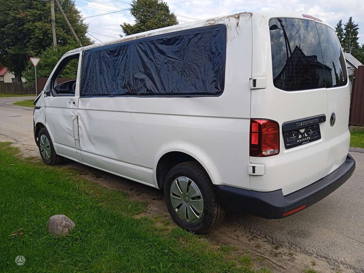 Volkswagen Transporter - 9