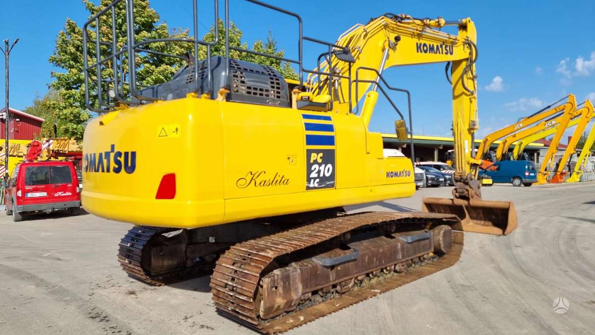 Komatsu PC 210 LC-11E0, excavator