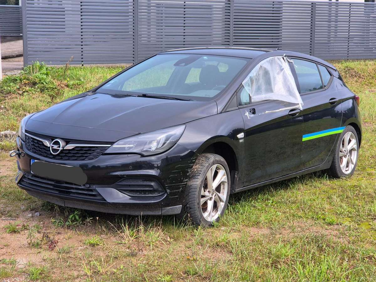 Opel Astra, 1.2 l., Хэтчбек