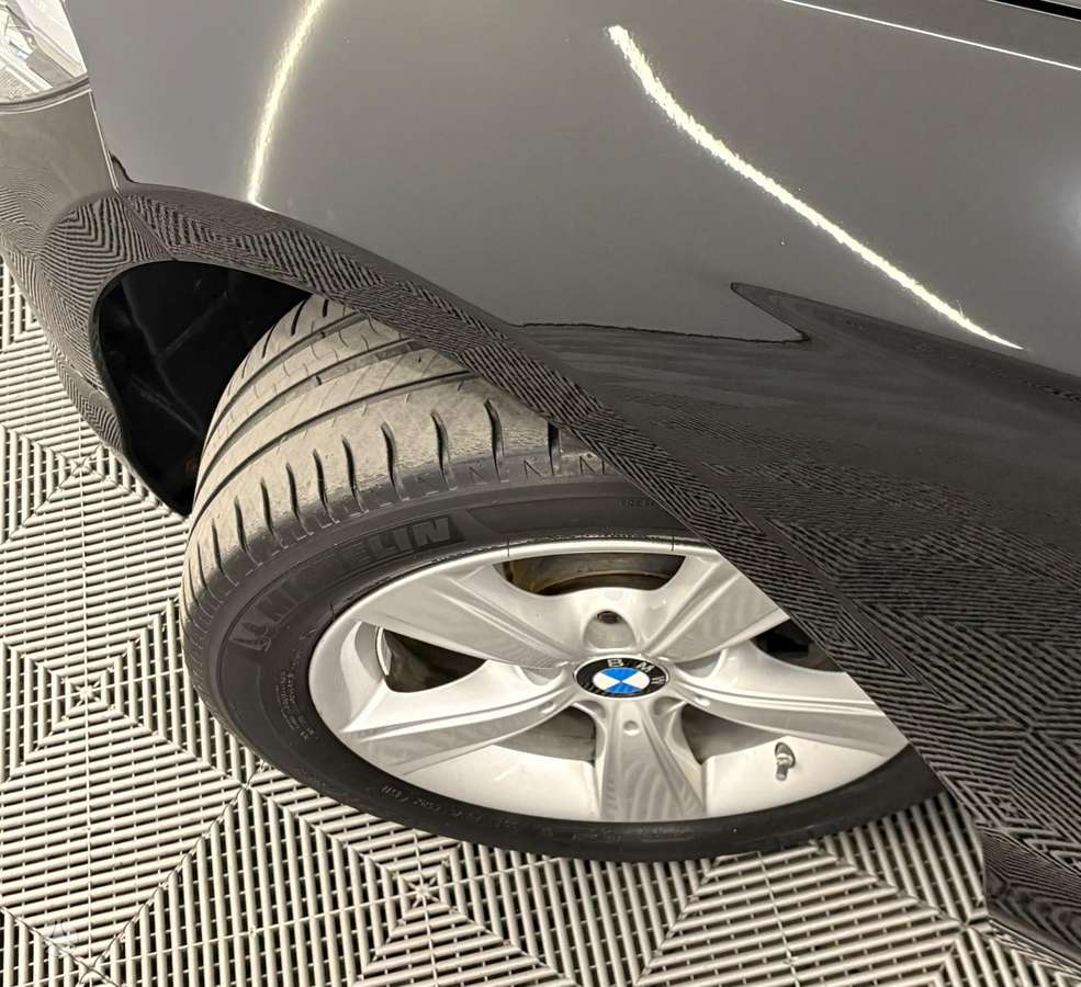 BMW 120, 1.5 l., hatchback