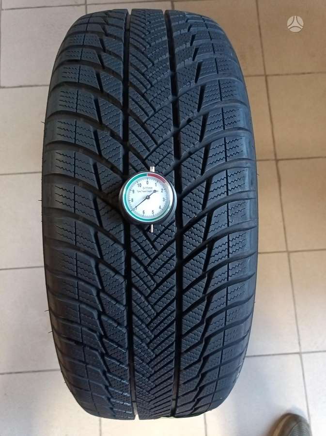 Bridgestone, зимние 225/60 R17
