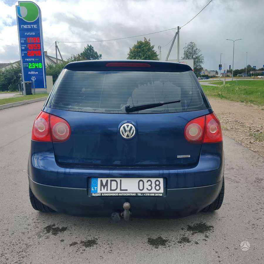 Volkswagen Golf - 4