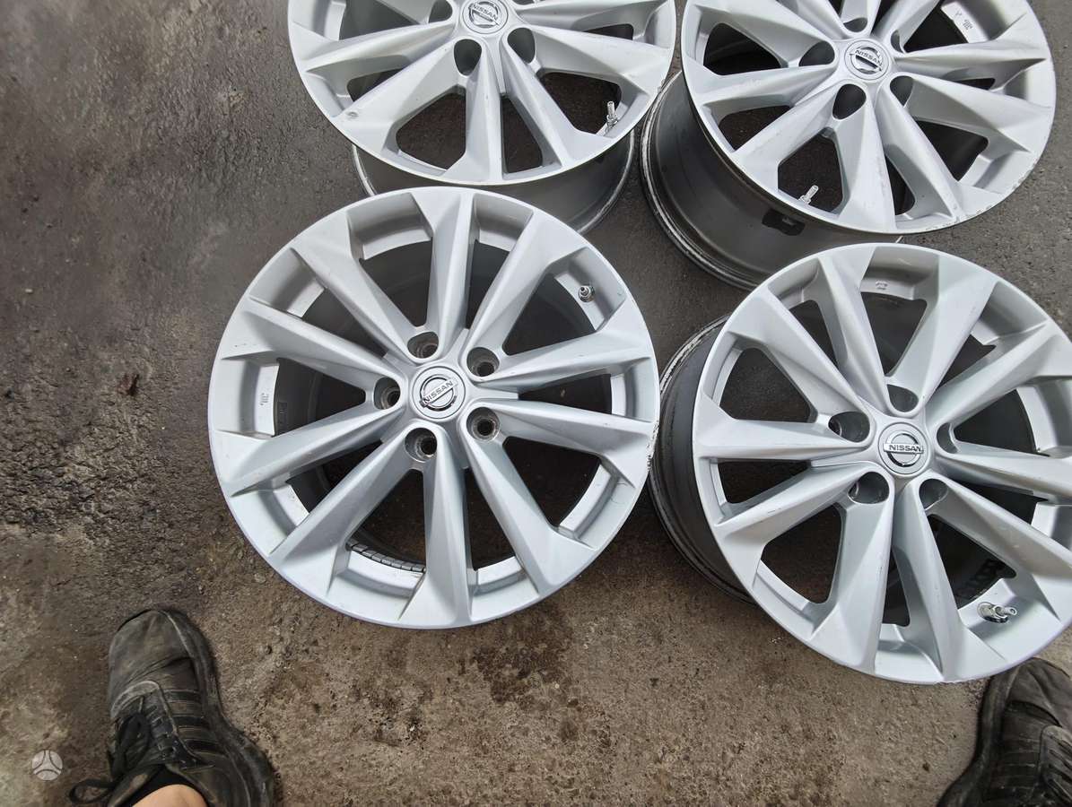 Nissan Qaskai, light alloy, R17