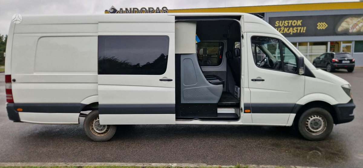 Mercedes-Benz Sprinter - 5