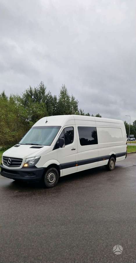 Mercedes-Benz Sprinter - 6