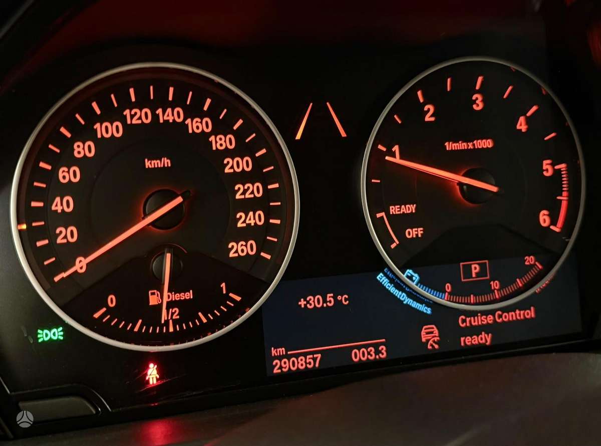 BMW 120, 2.0 l., Хэтчбек