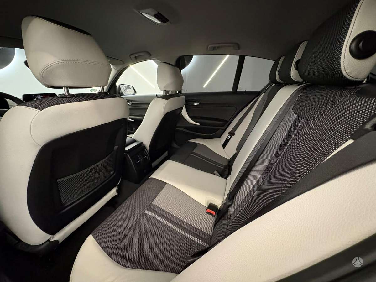 BMW 120, 2.0 l., Хэтчбек