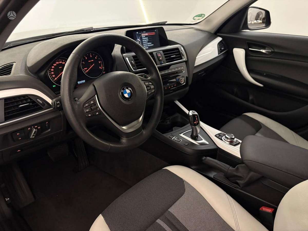 BMW 120, 2.0 l., Хэтчбек