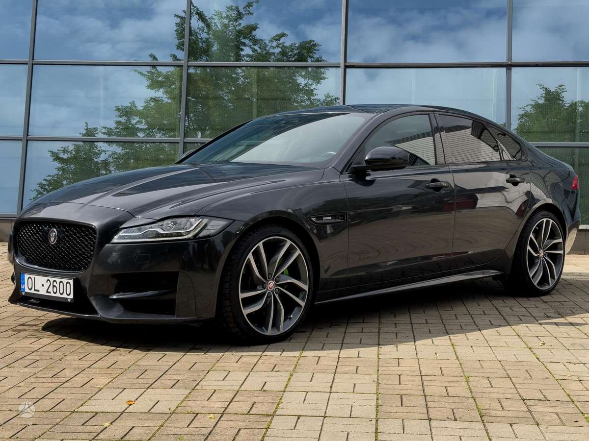 Jaguar XF - 2