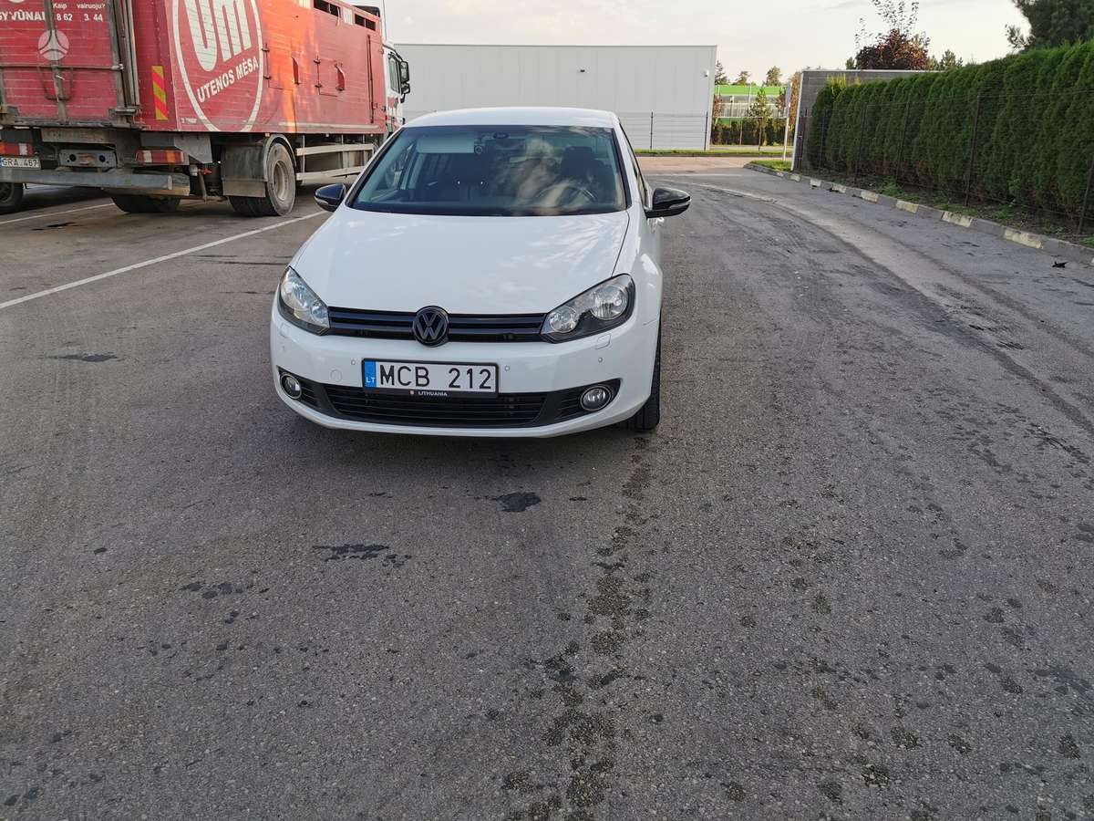Volkswagen Golf, 1.6 l., hatchback