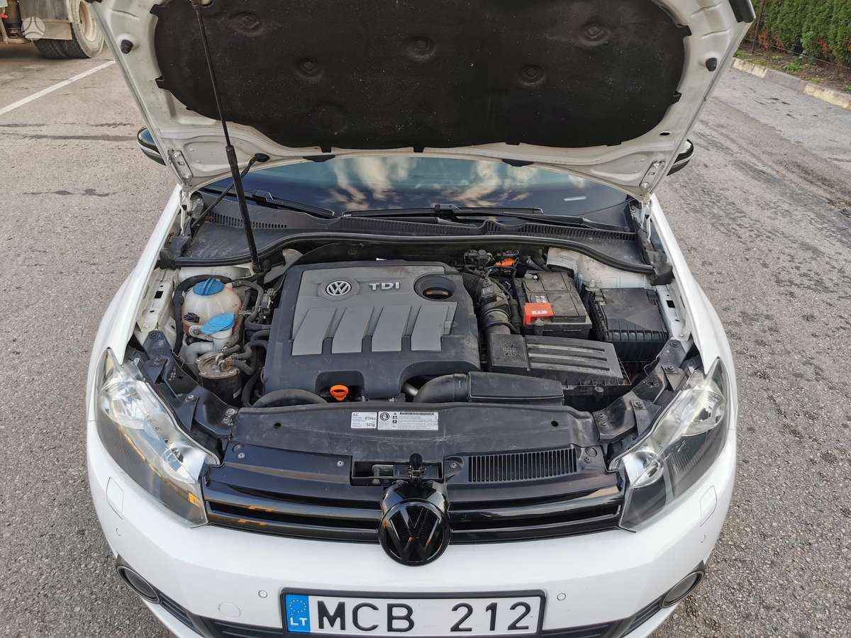 Volkswagen Golf, 1.6 l., hatchback
