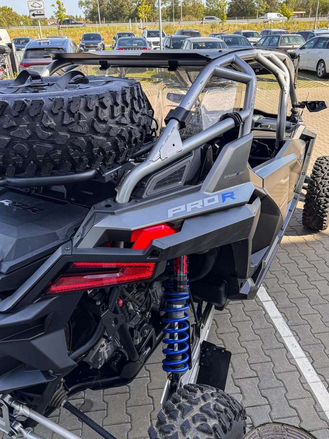 Polaris RZR 2000cc, квадроциклы