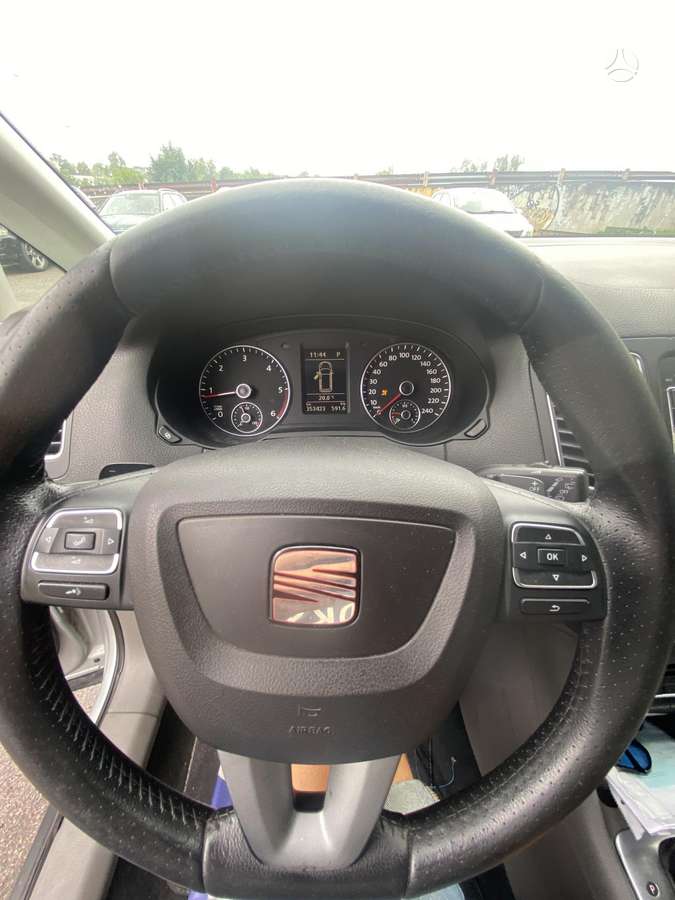 Seat Alhambra, 2.0 l., Минивэн