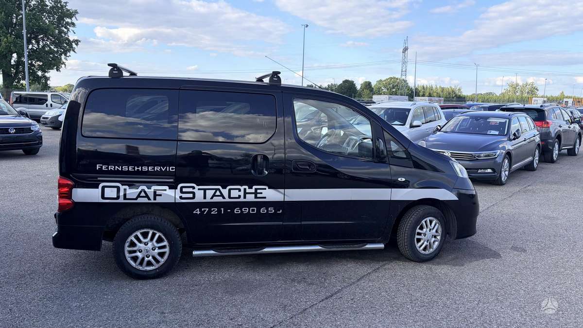 Nissan NV200 - 4