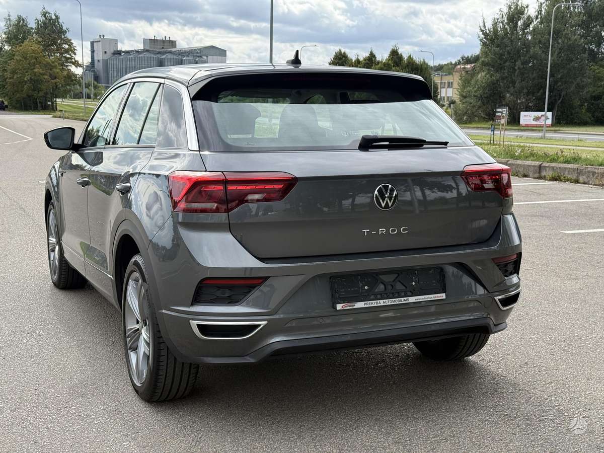 Volkswagen T-Roc - 7