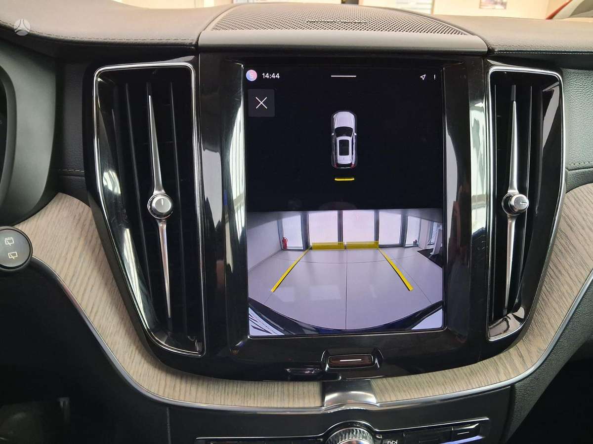 Volvo XC60, 2.0 l., Универсал