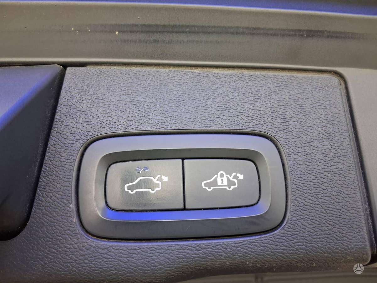 Volvo XC60, 2.0 l., Универсал