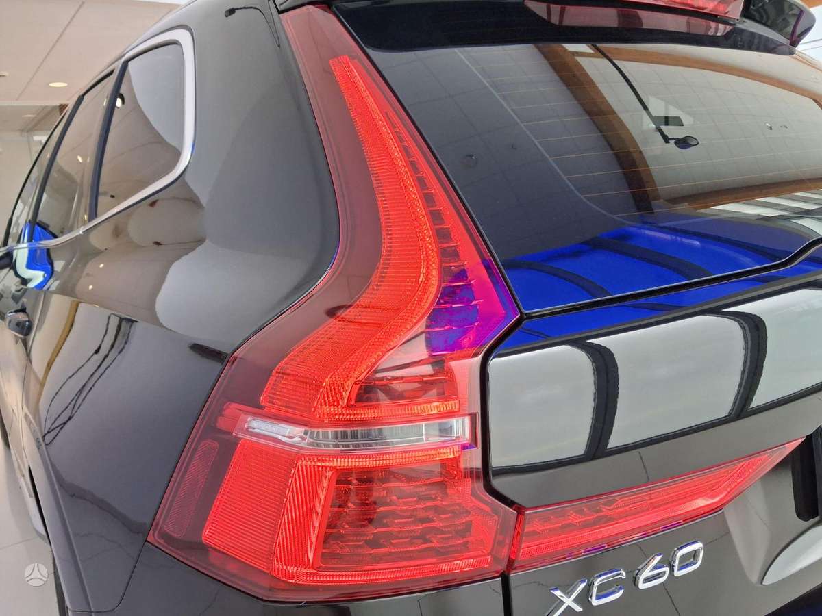 Volvo XC60, 2.0 l., Универсал