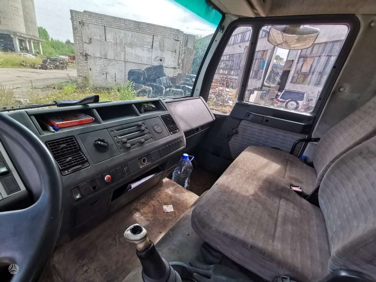 MAN 8.153F, trucks