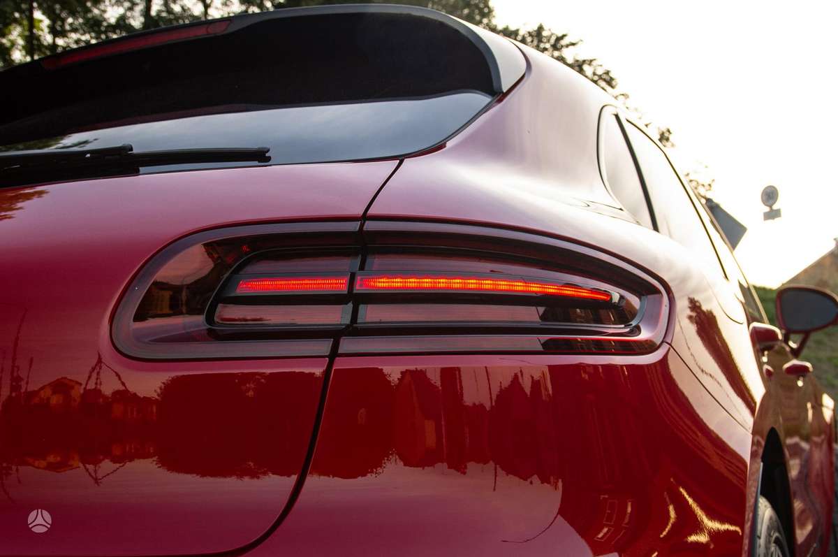 Porsche Macan - 6
