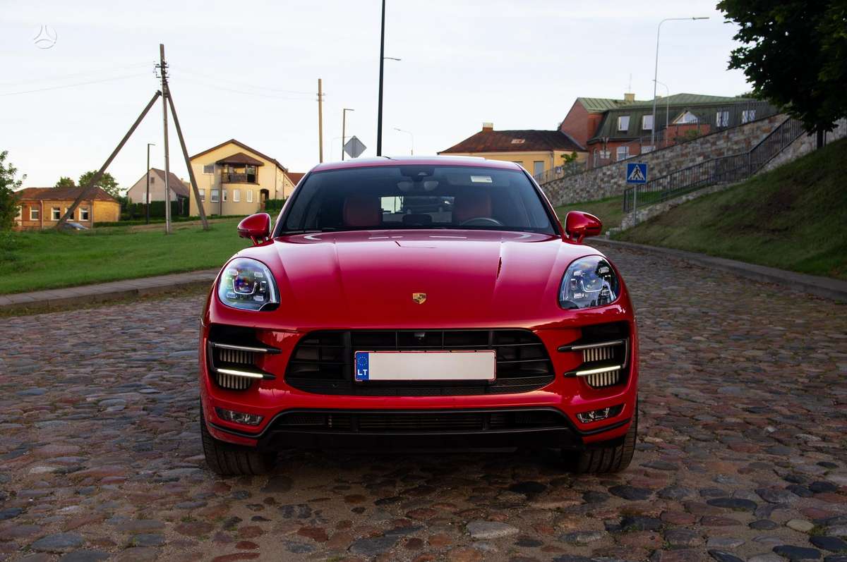 Porsche Macan - 9