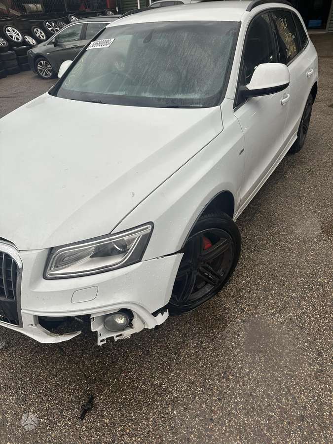 Audi Q5 dalimis. Detaliu pristatymas