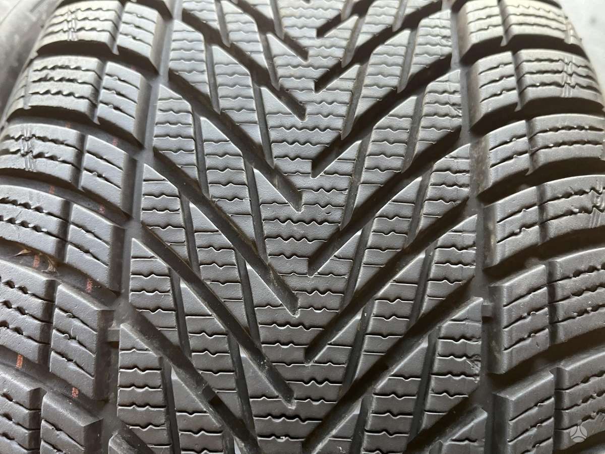 Goodyear UG Performance3 2025m, зимние 235/45 R18
