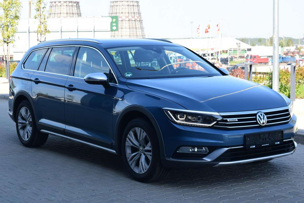Volkswagen Passat Alltrack - 3