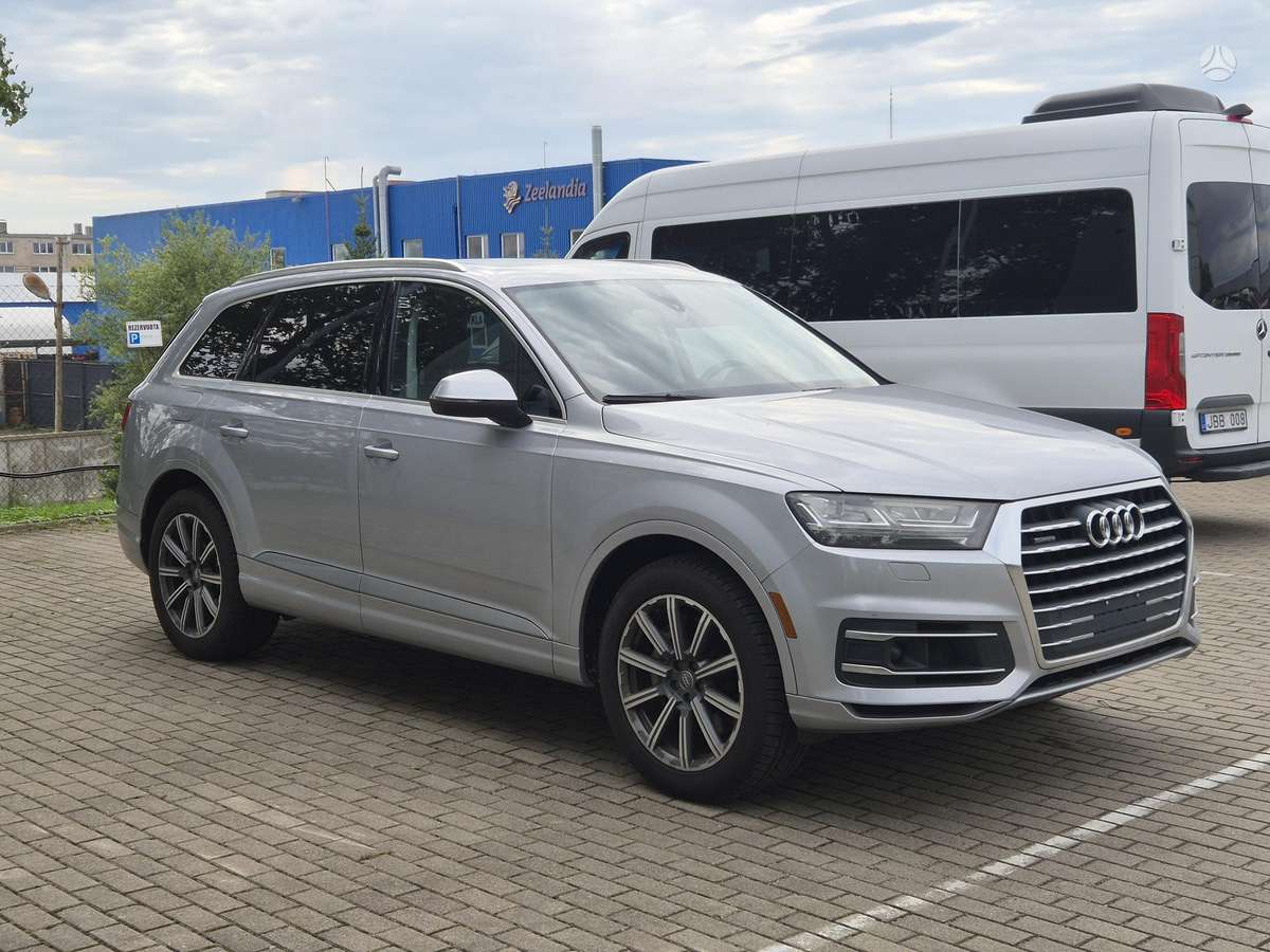 Audi Q7, 3.0 l., Внедорожник / Кроссовер
